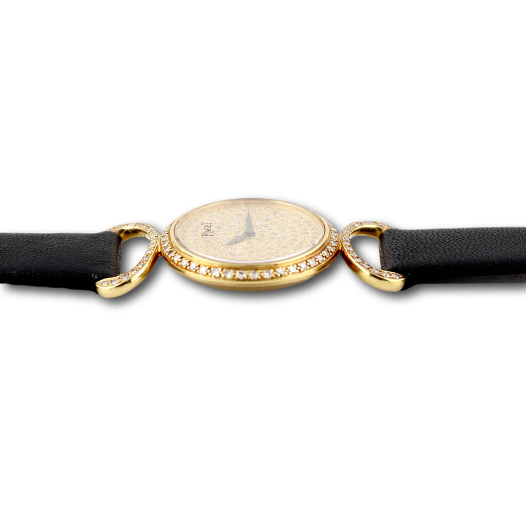 Piaget Classique Ref. 9802 18k Gold Diamond Ladies Watch