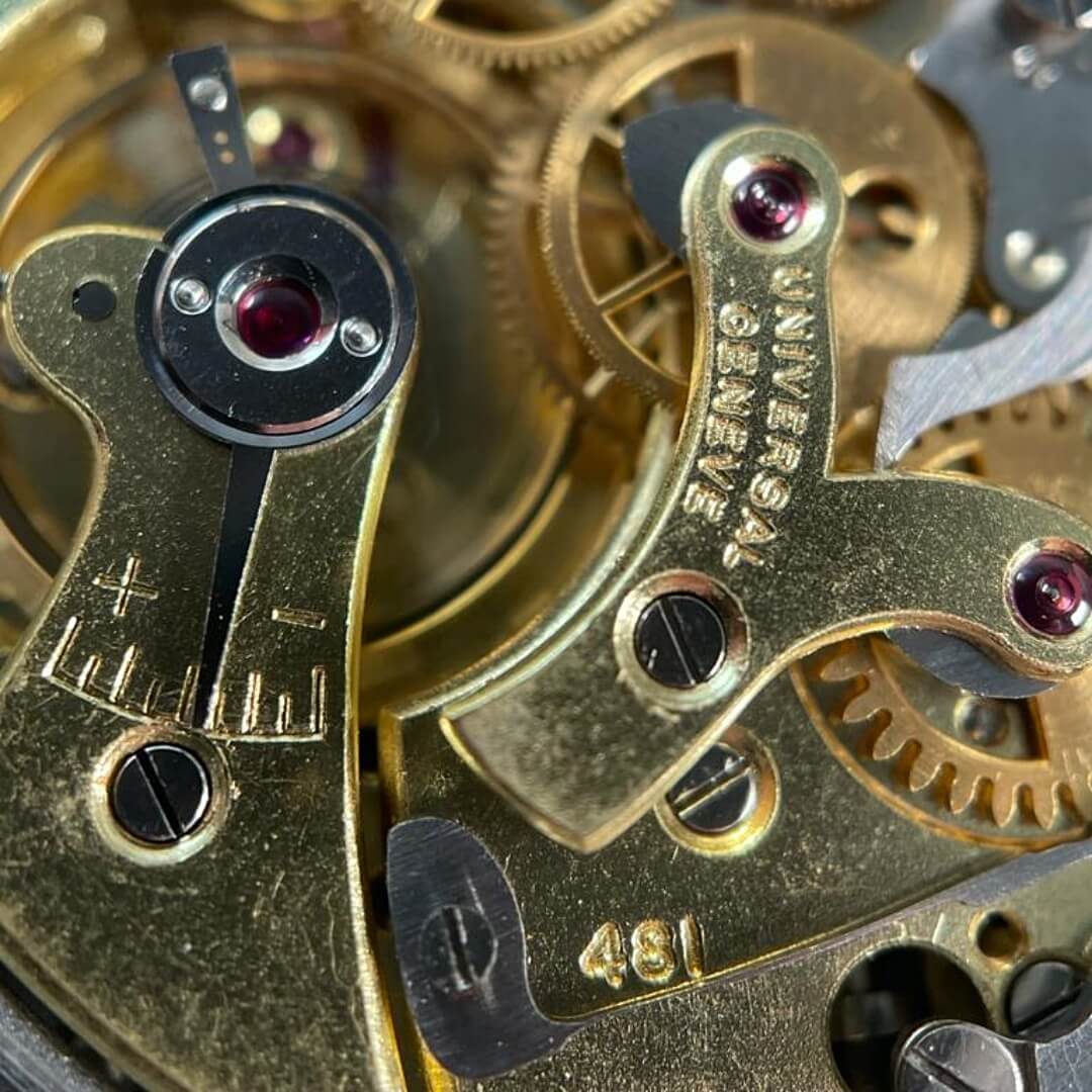 Universal Geneve Tri-Compax 22258, 1940's