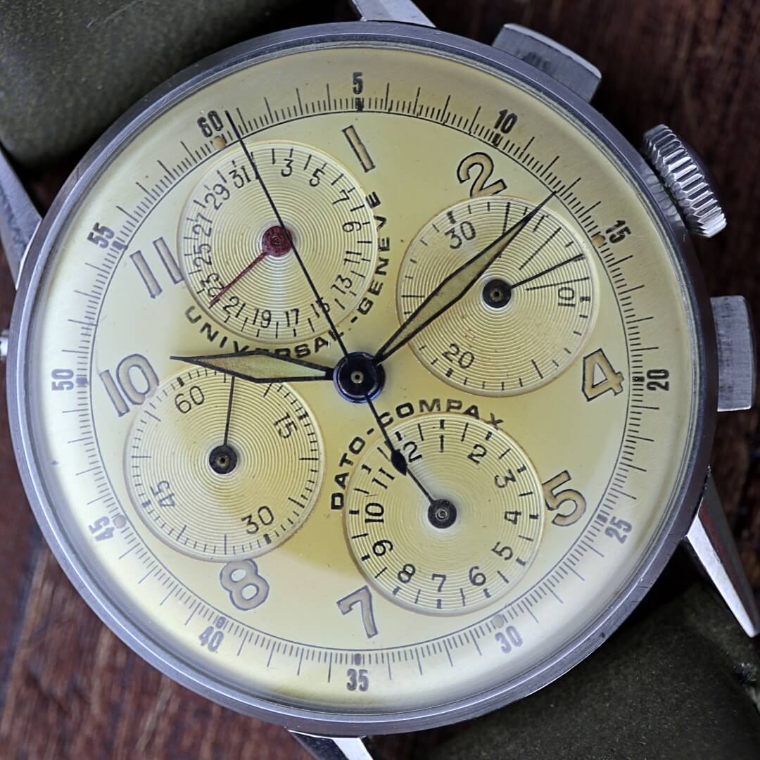 Universal Geneve Dato Compax 22530, 1941