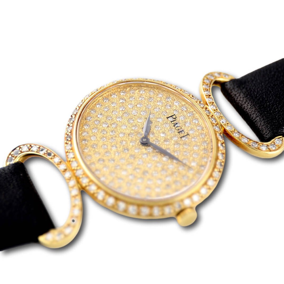 Piaget Classique Ref. 9802 18k Gold Diamond Ladies Watch