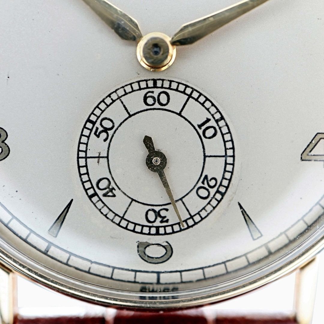 IWC Calibre 61 1940's 14kt Gold Men's Vintage Watch