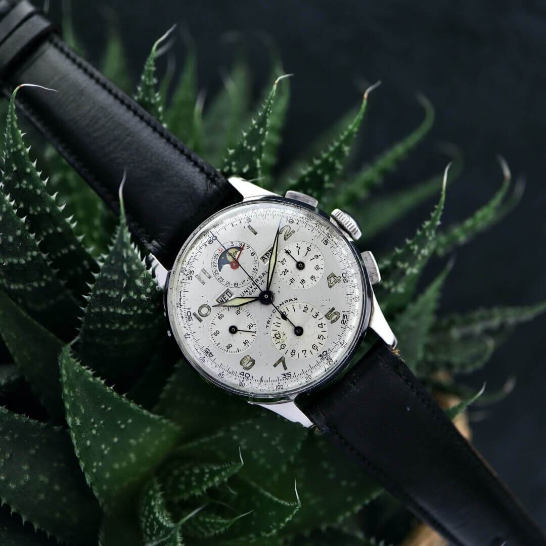 Universal Geneve Tri-Compax 22502 Men's Vintage Watch